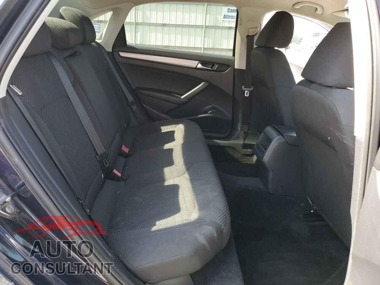 VOLKSWAGEN PASSAT 2013 - 1VWAP7A3XDC003555