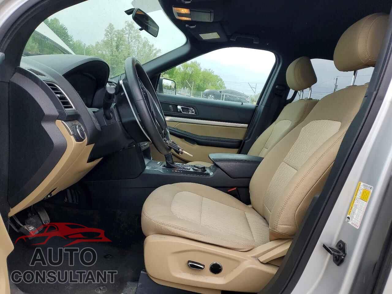 FORD EXPLORER 2017 - 1FM5K8B8XHGD34357