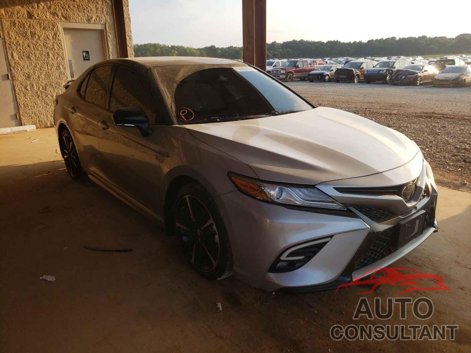 TOYOTA CAMRY 2019 - 4T1B61HK8KU272886
