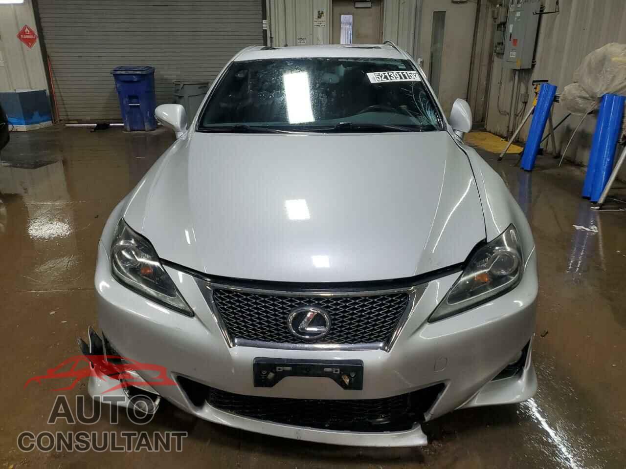 LEXUS IS 2011 - JTHBF5C20B5139633