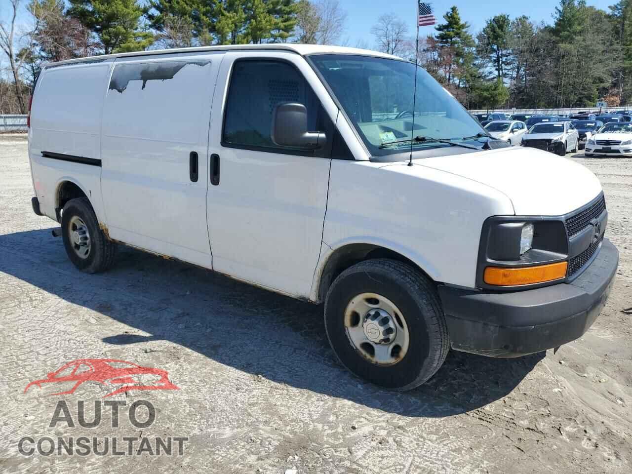 CHEVROLET EXPRESS 2011 - 1GCWGFCA5B1101934