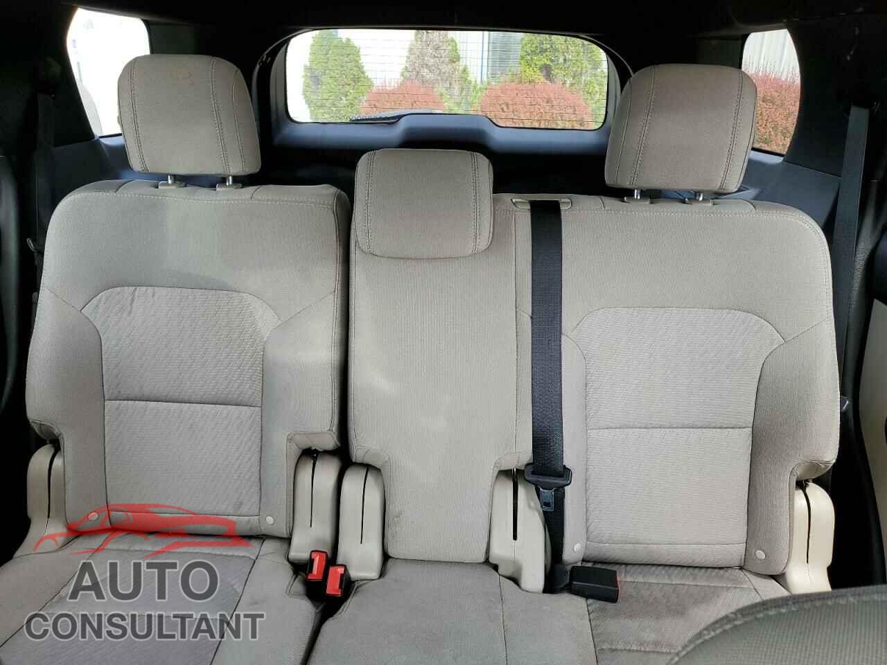 FORD EXPLORER 2018 - 1FM5K8B8XJGB00287