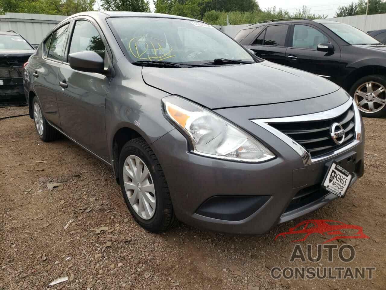 NISSAN VERSA 2018 - 3N1CN7APXJL818832