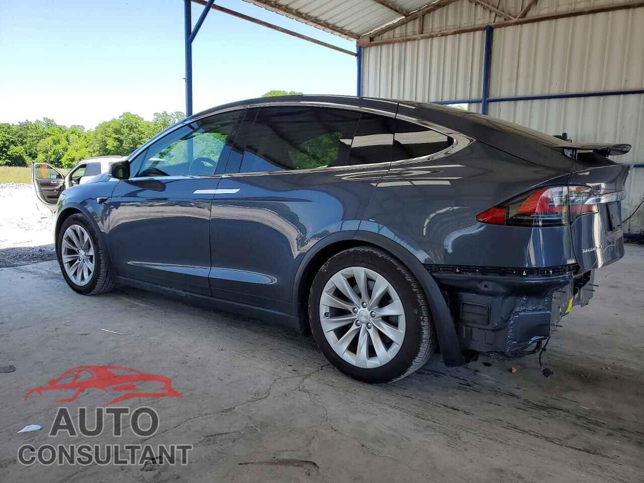 TESLA MODEL X 2017 - 5YJXCDE27HF067005