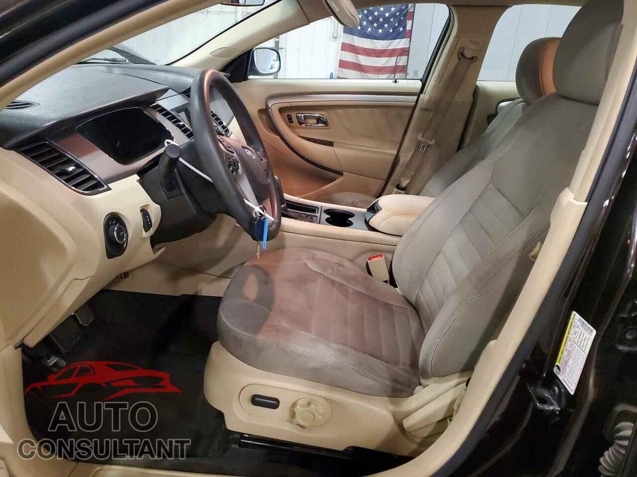 FORD TAURUS 2013 - 1FAHP2D8XDG136925