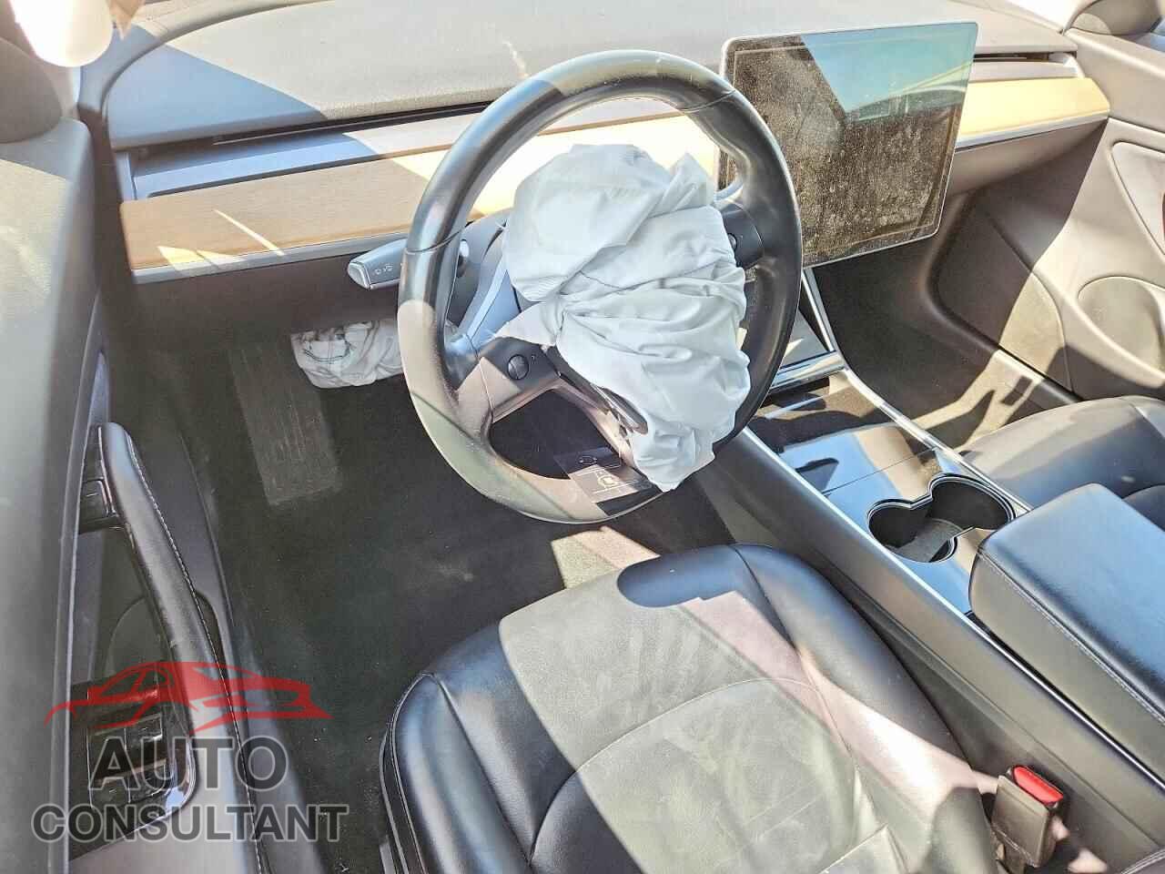 TESLA MODEL 3 2017 - 5YJ3E1EA1HF001452