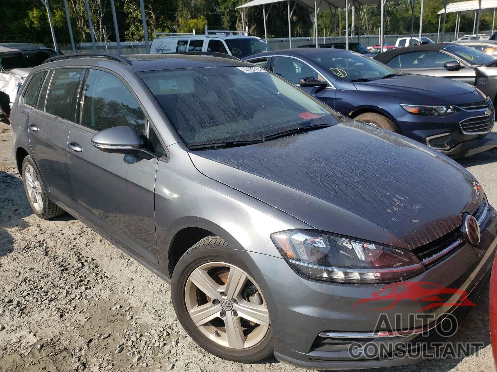 VOLKSWAGEN GOLF 2018 - 3VWD17AU6JM752953