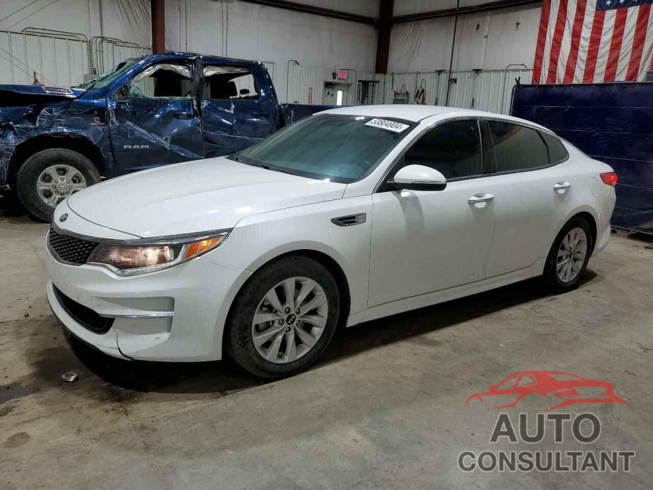 KIA OPTIMA 2018 - 5XXGU4L39JG262308