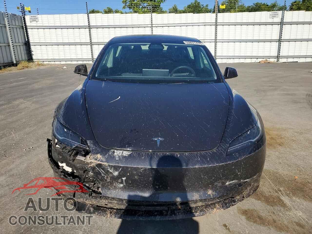 TESLA MODEL 3 2024 - 5YJ3E1EA2RF731095