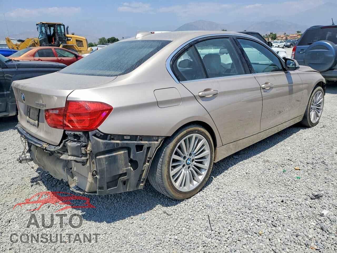 BMW 3 SERIES 2015 - WBA3C1C54FP854195