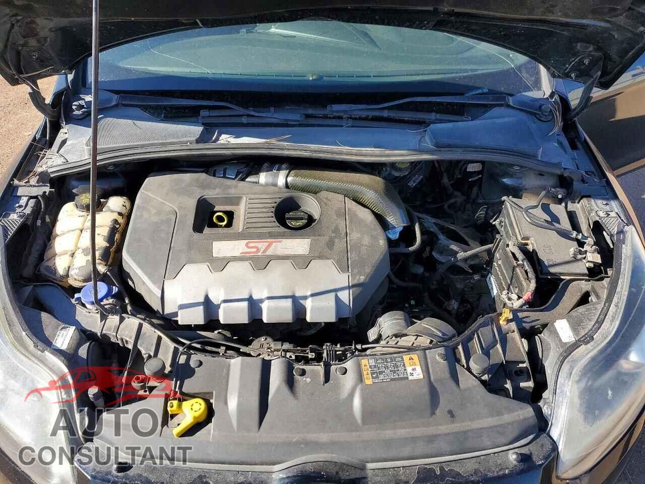 FORD FOCUS 2014 - 1FADP3L9XEL441297