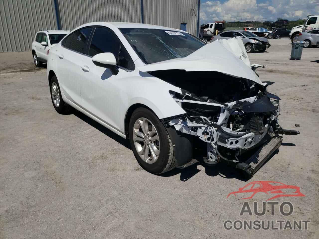 CHEVROLET CRUZE 2019 - 1G1BE5SMXK7146738