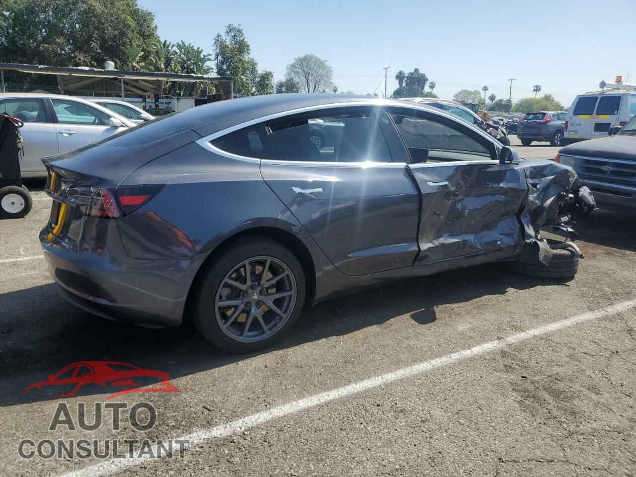 TESLA MODEL 3 2019 - 5YJ3E1EA9KF447467