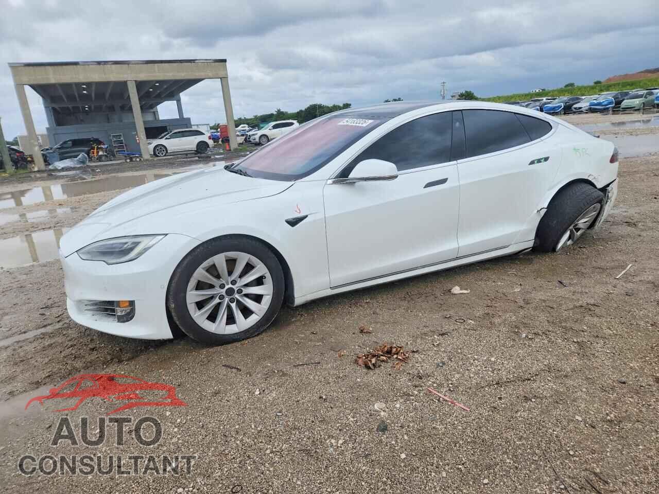 TESLA MODEL S 2020 - 5YJSA1E2XLF367273