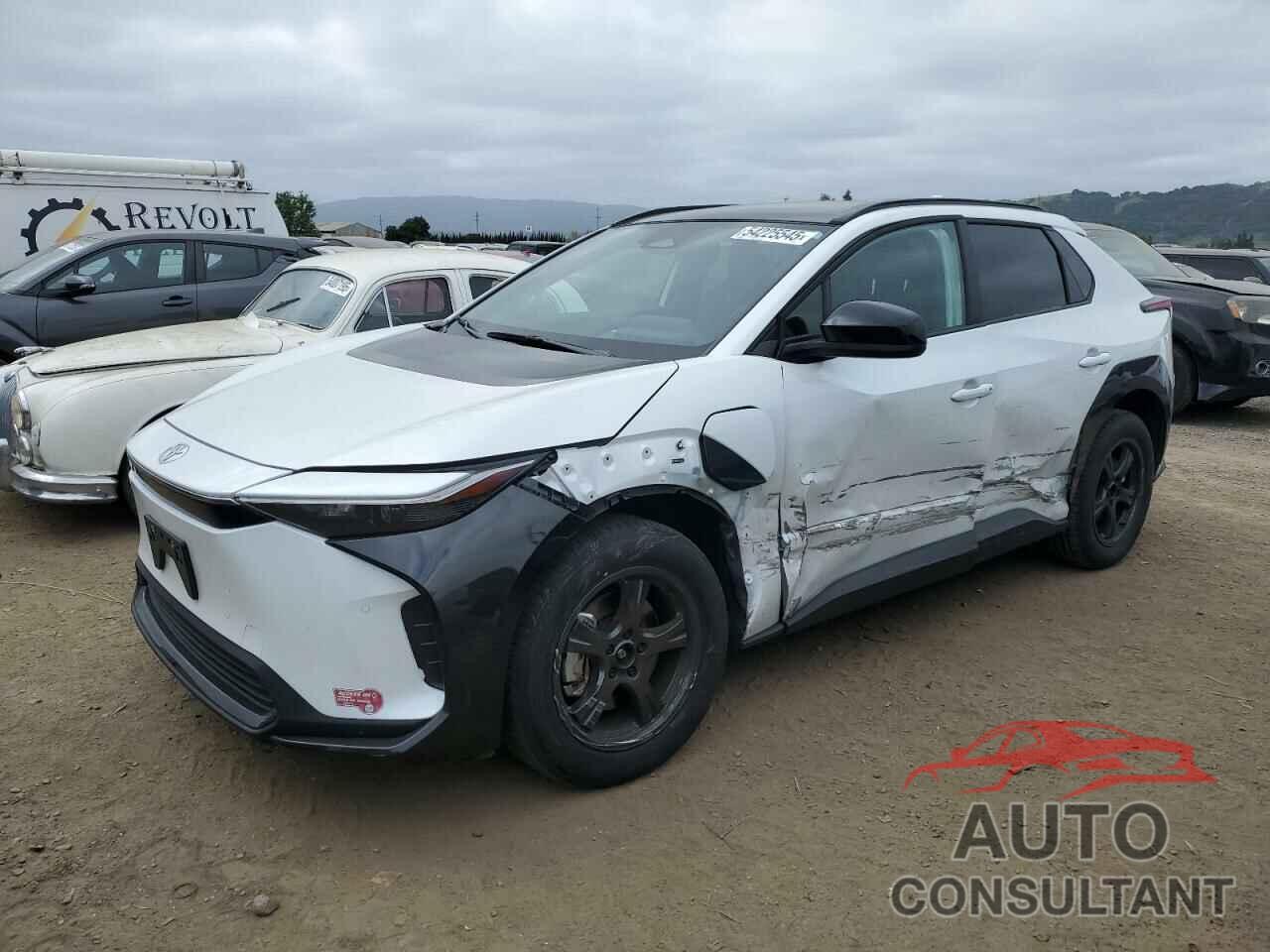 TOYOTA BZ4X XLE 2023 - JTMAAAAA2PA026778