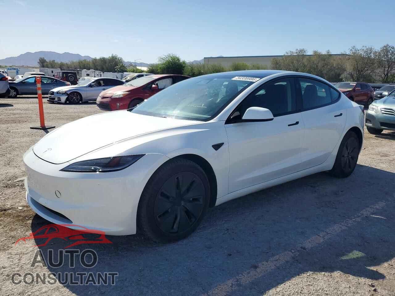 TESLA MODEL 3 2024 - 5YJ3E1EA2RF866898