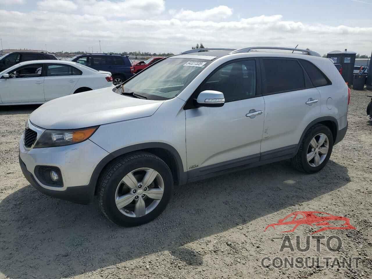 KIA SORENTO 2013 - 5XYKUDA23DG411929