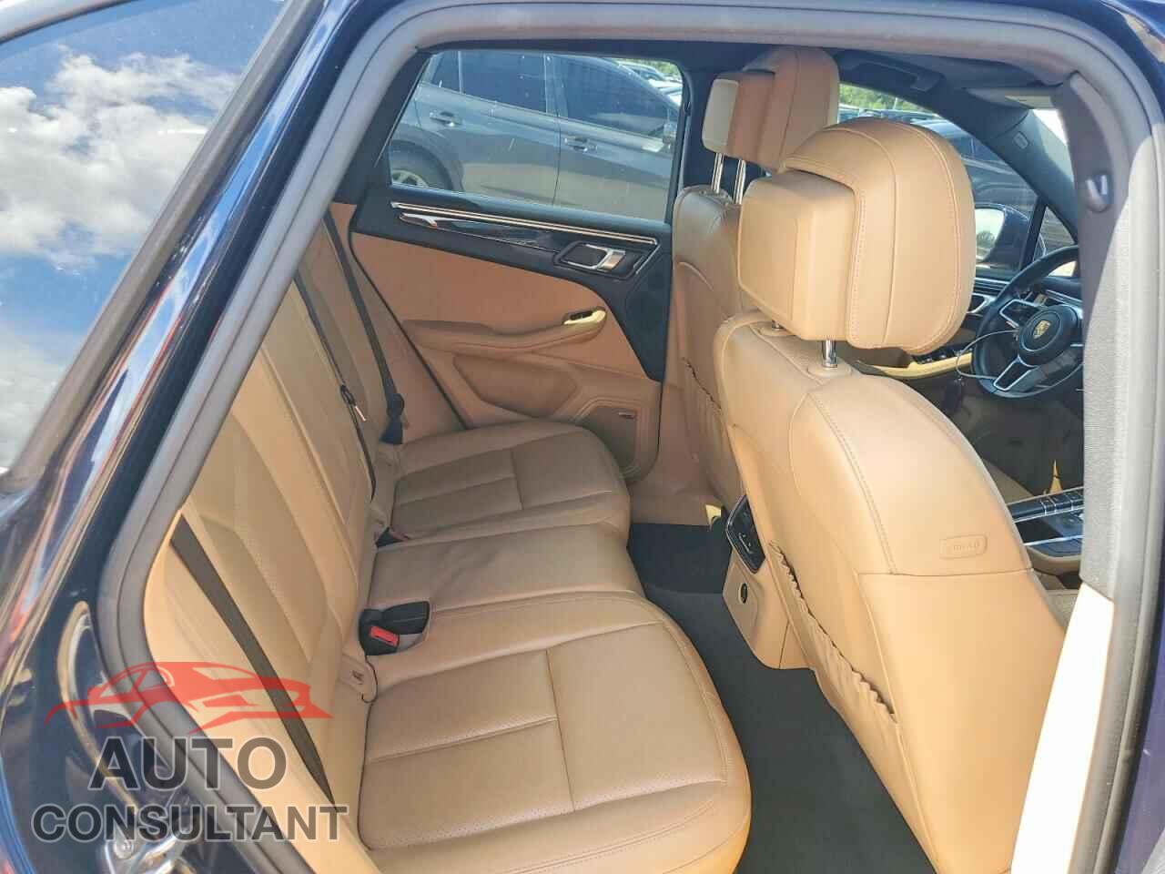 PORSCHE MACAN 2018 - WP1AA2A59JLB10468