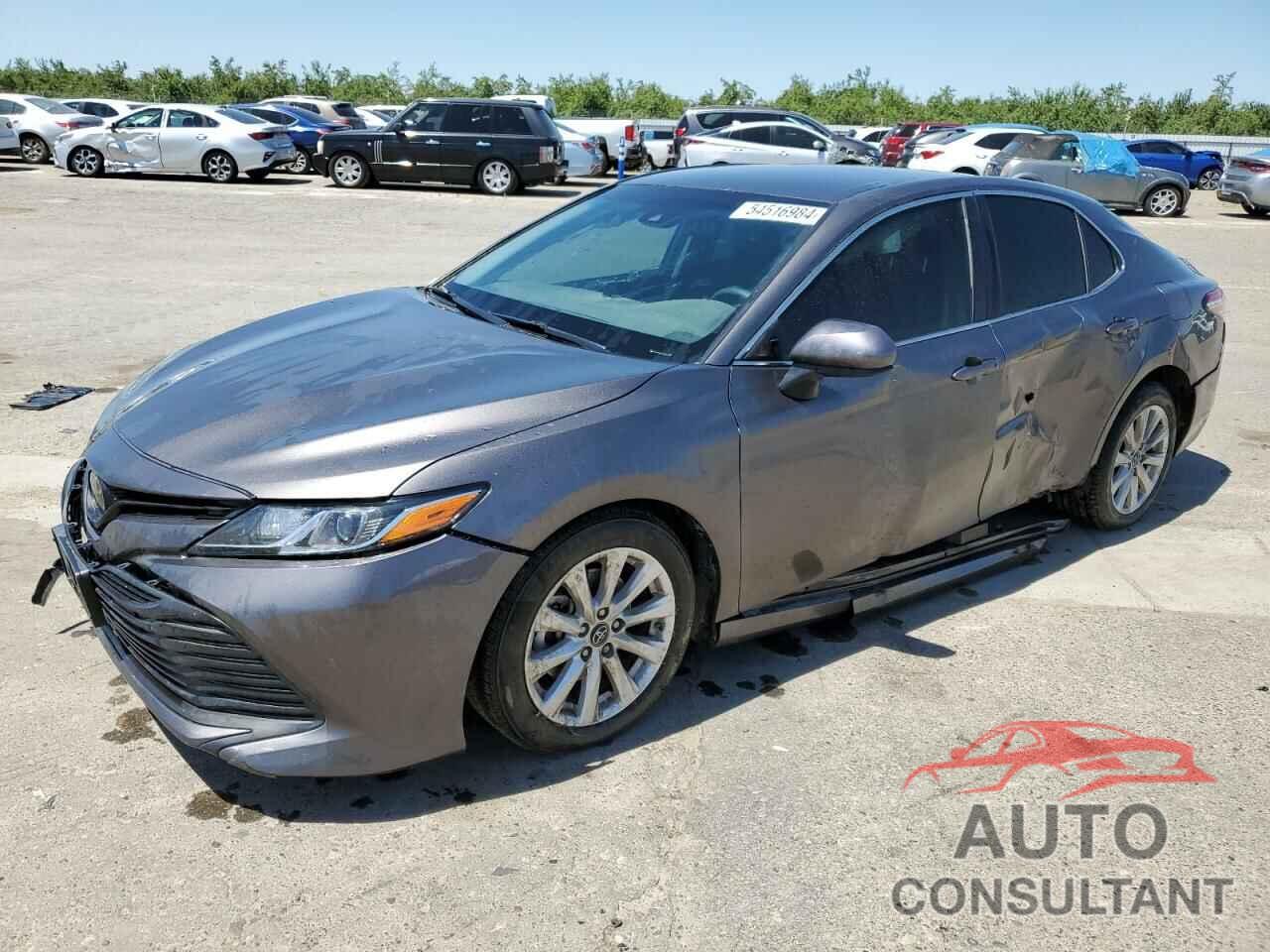 TOYOTA CAMRY 2018 - 4T1B11HK1JU596212