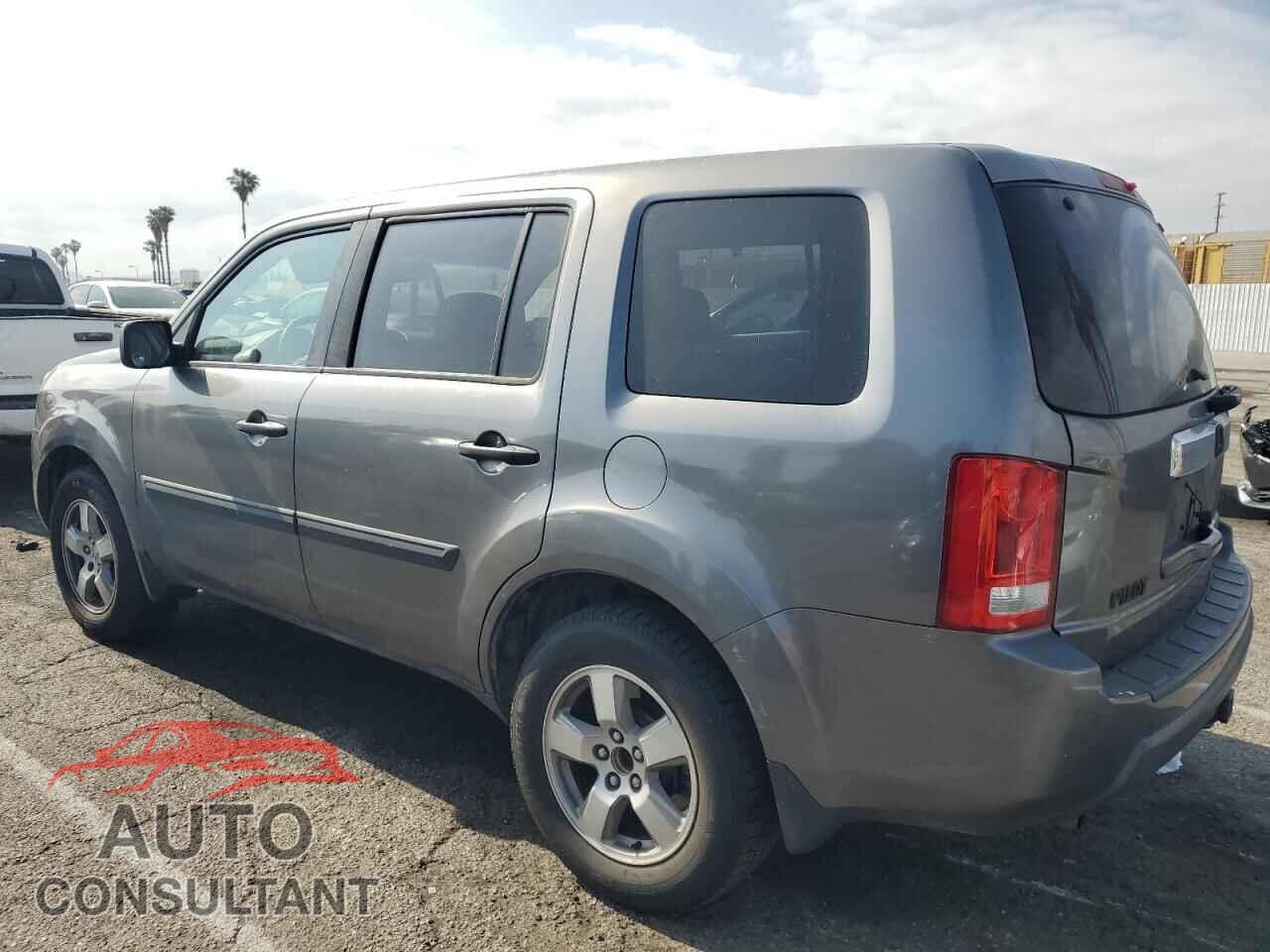 HONDA PILOT 2011 - 5FNYF3H2XBB027073