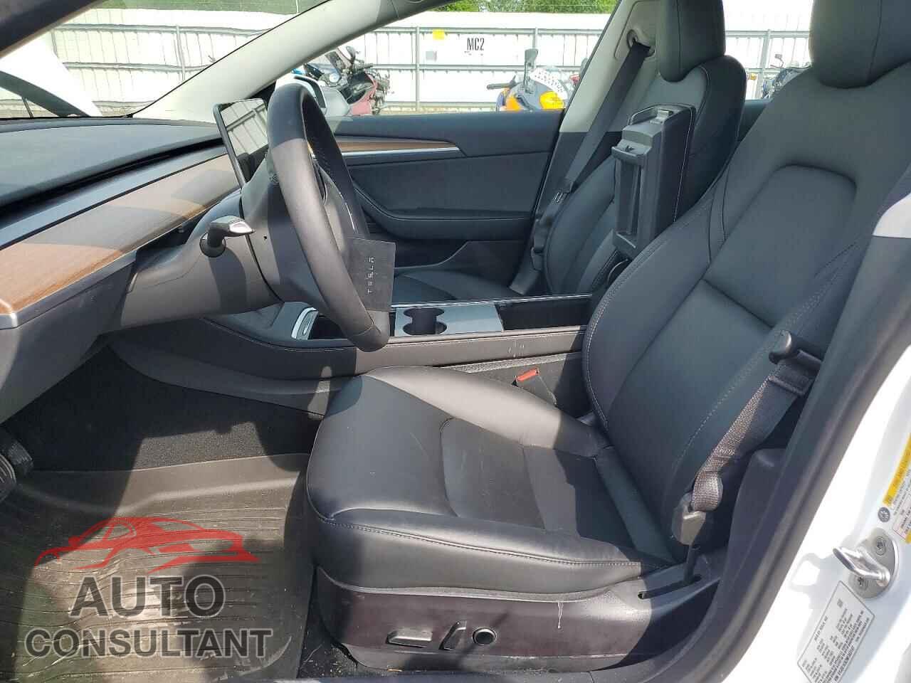 TESLA MODEL 3 2022 - 5YJ3E1EB2NF363147