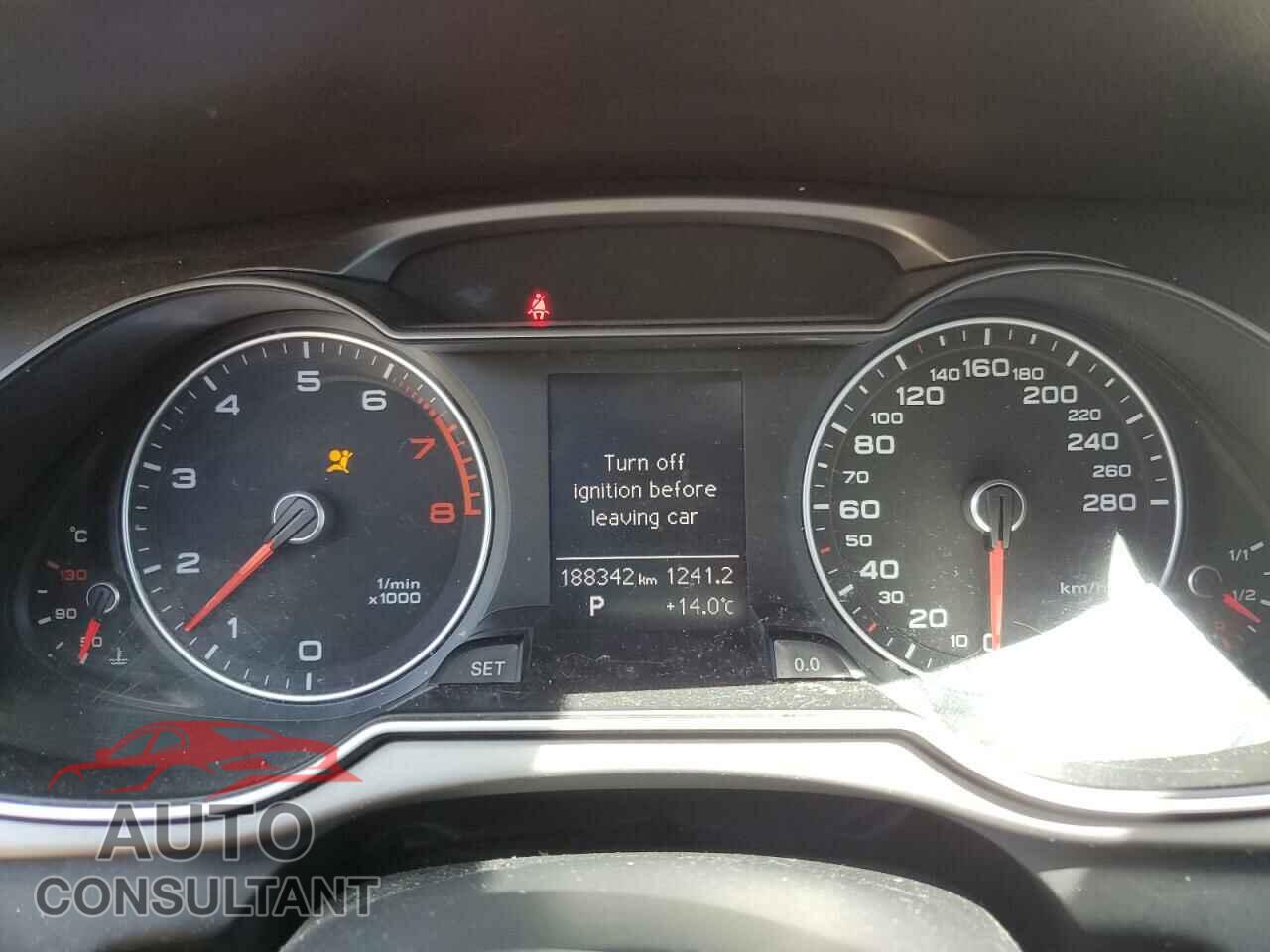 AUDI A4 2014 - WAUBFCFL3EN026075