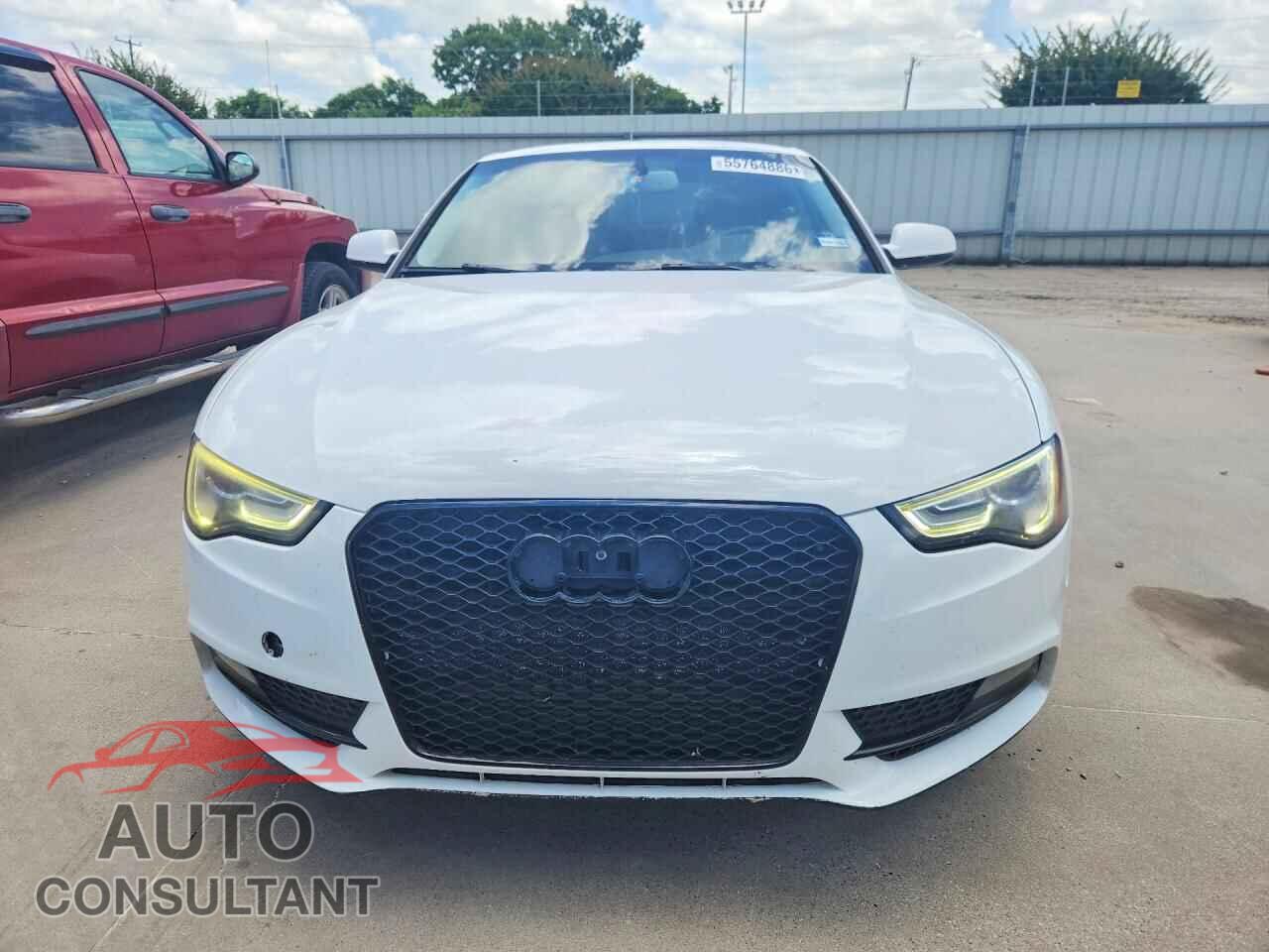 AUDI A5 2013 - WAULFAFR1DA001064