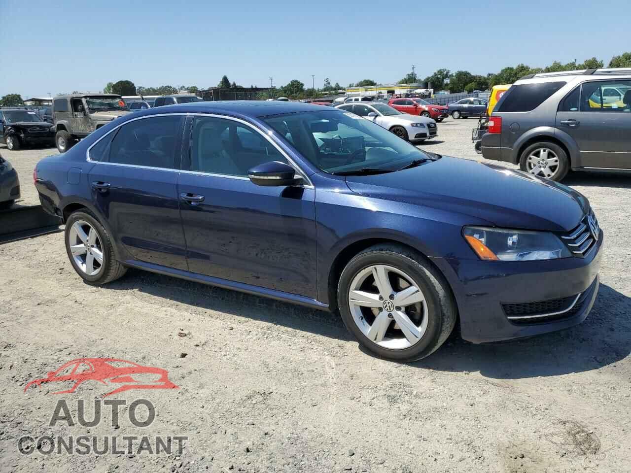 VOLKSWAGEN PASSAT 2012 - 1VWBP7A39CC042690