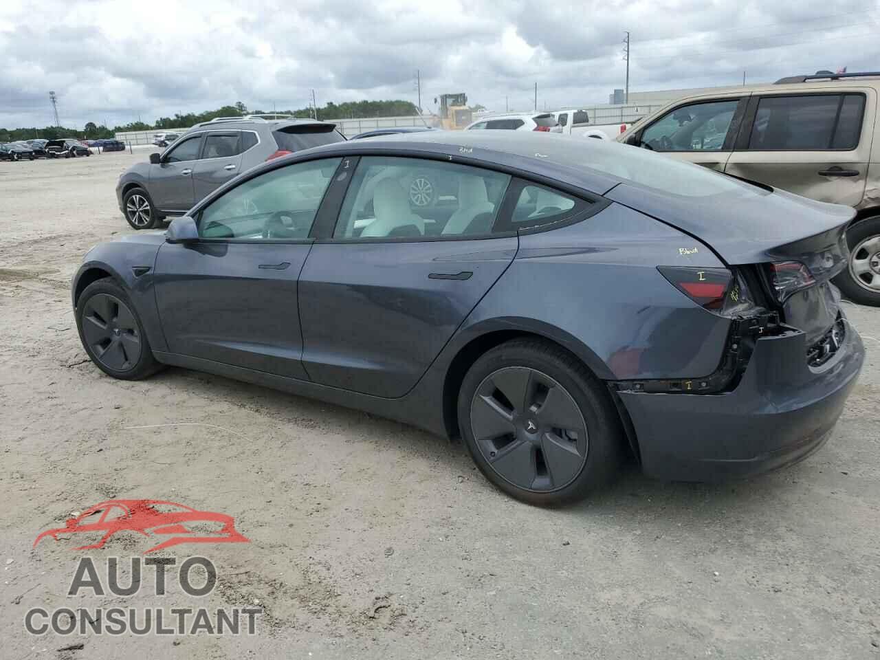 TESLA MODEL 3 2023 - 5YJ3E1EA9PF548399