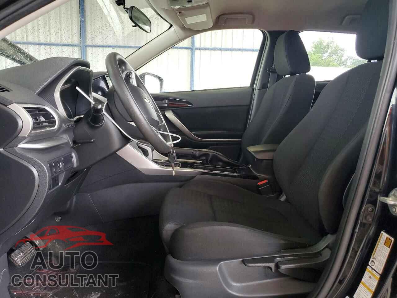 MITSUBISHI ECLIPSE 2019 - JA4AT3AA3KZ024502