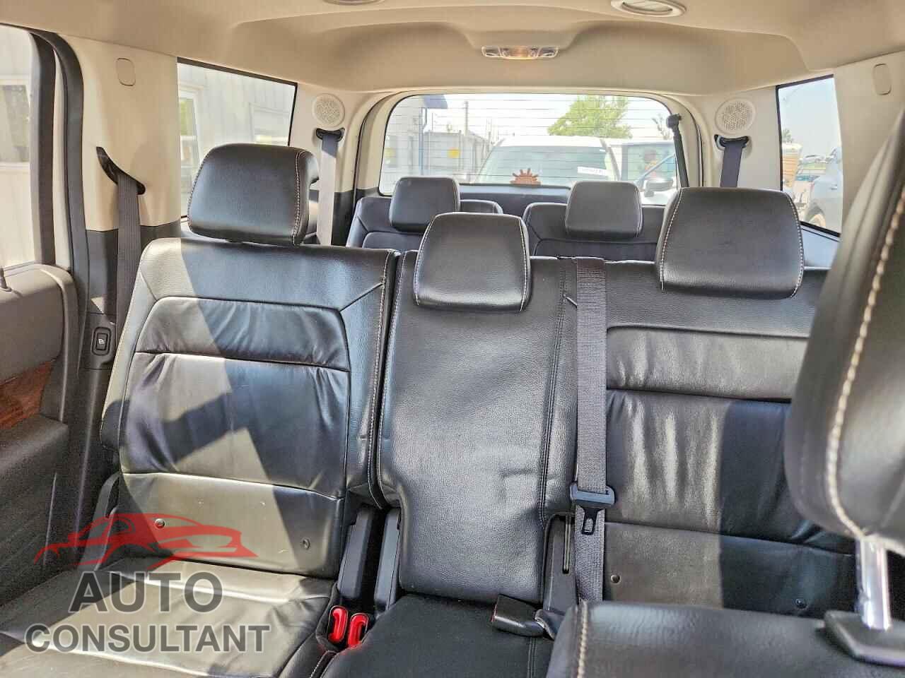 FORD FLEX 2011 - 2FMGK5CC2BBD34040
