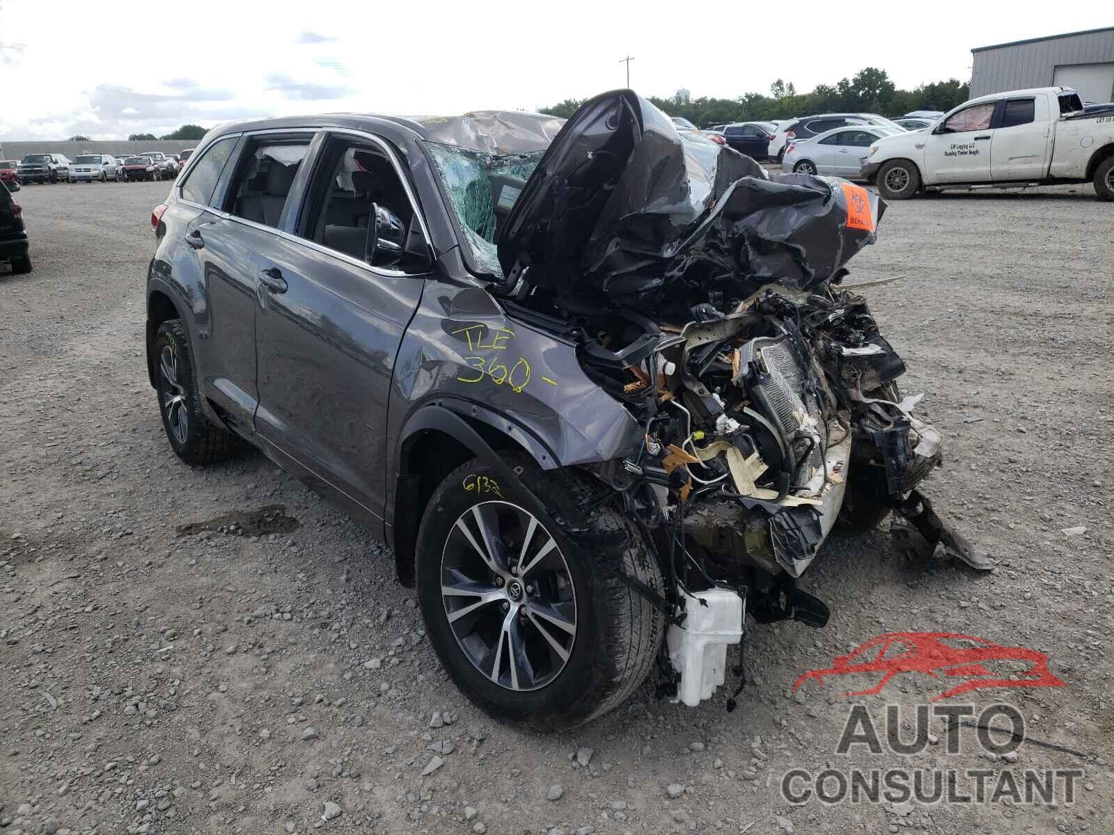 TOYOTA HIGHLANDER 2018 - 5TDBZRFH1JS831120