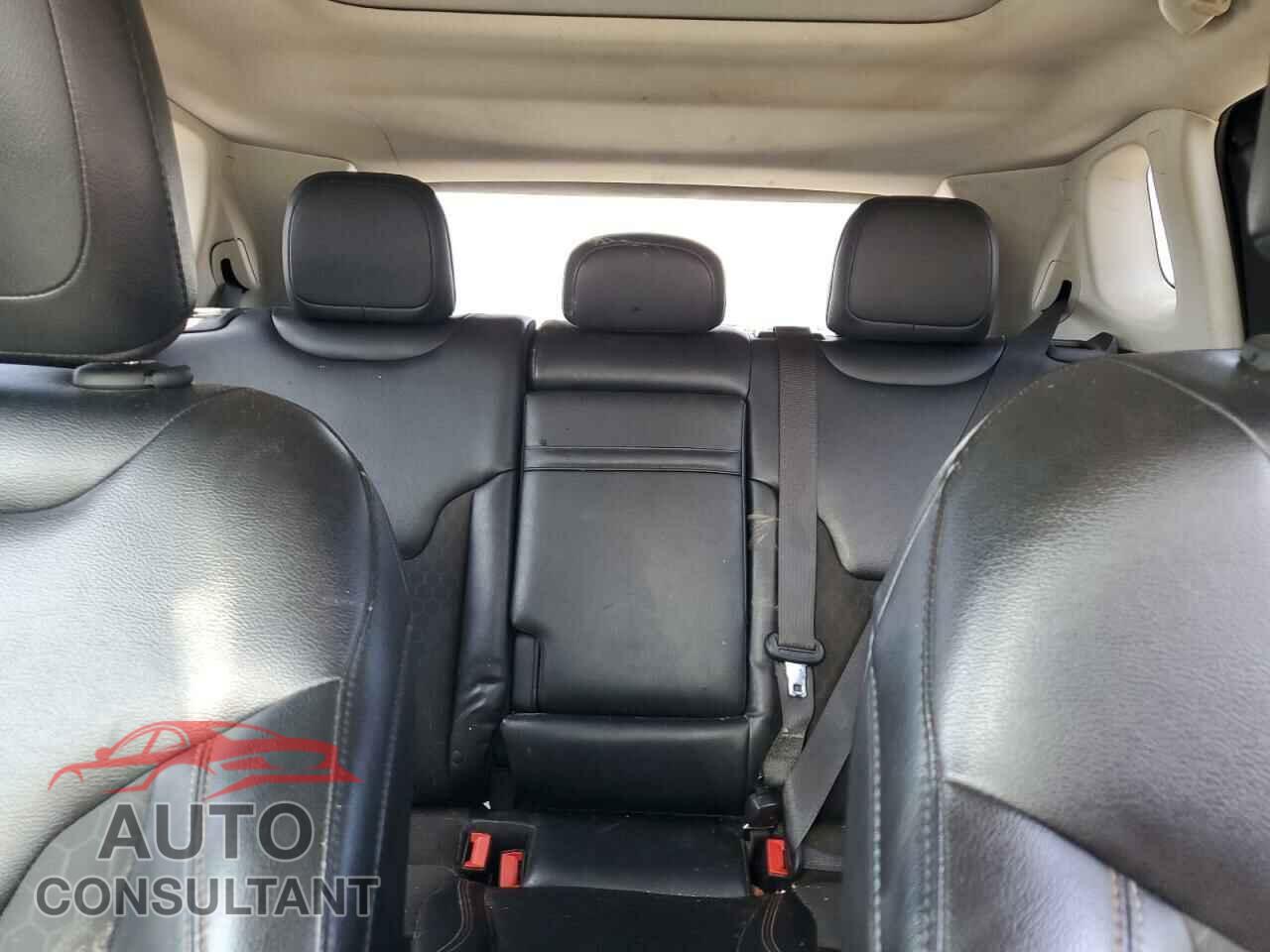 JEEP COMPASS 2017 - 3C4NJDBB8HT672170