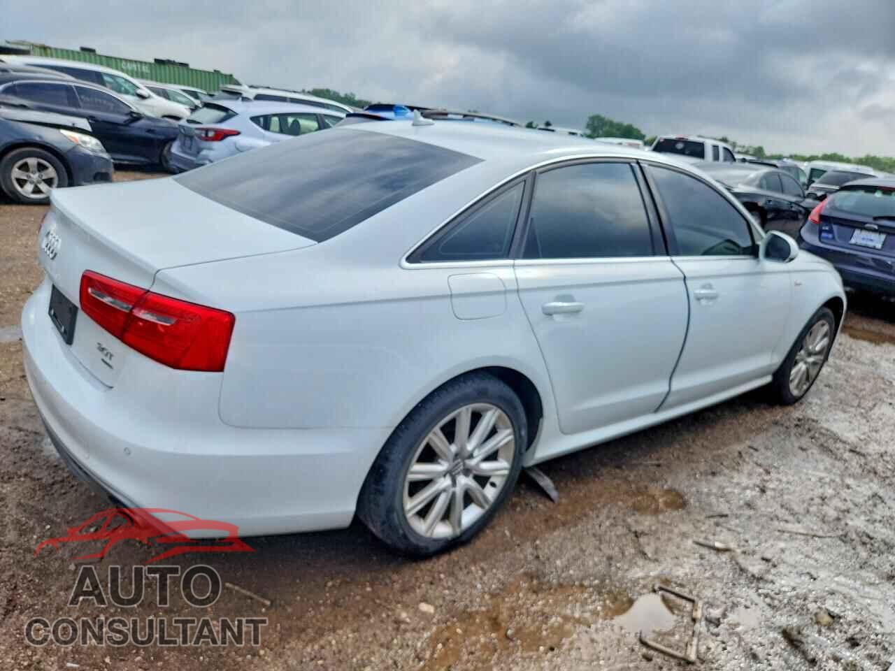 AUDI A6 2012 - WAUHGAFC0CN034305