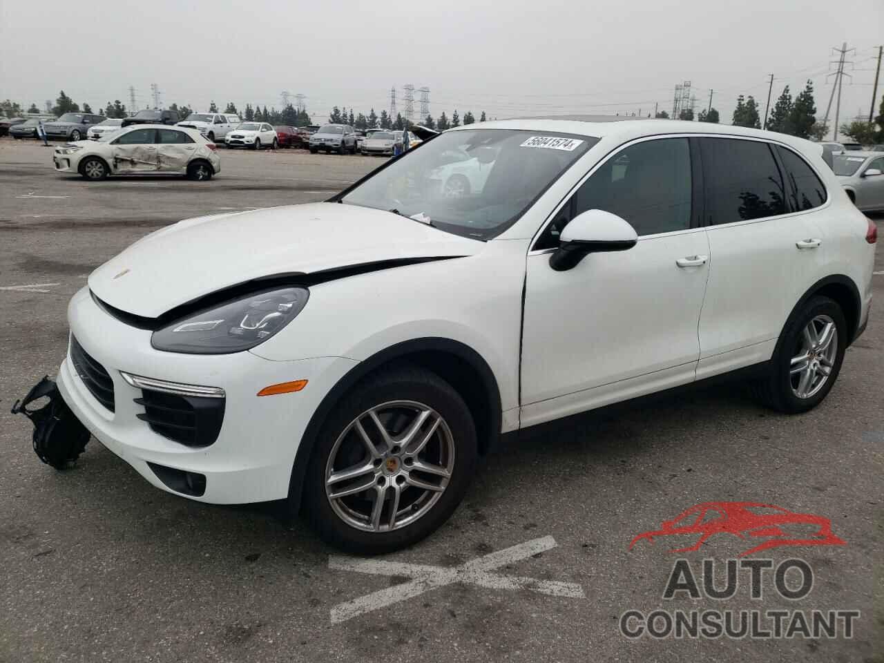 PORSCHE CAYENNE 2016 - WP1AA2A23GLA00403