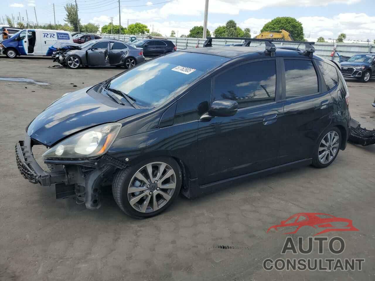 HONDA FIT 2013 - JHMGE8H5XDC074950