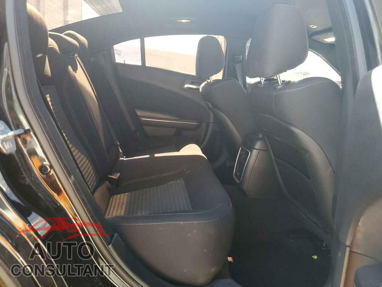 DODGE CHARGER 2018 - 2C3CDXCT0JH257807
