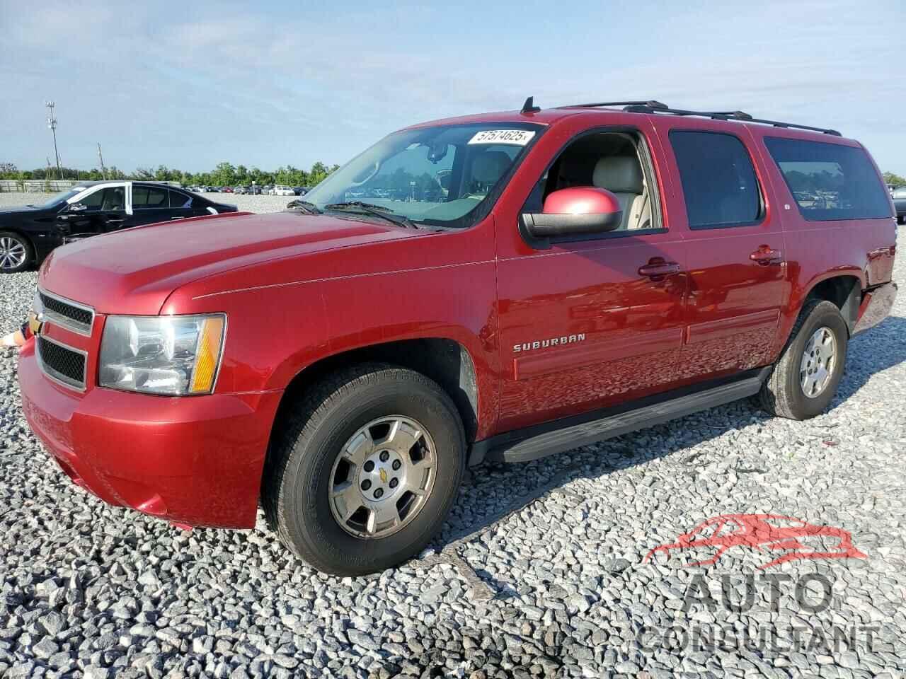CHEVROLET SUBURBAN 2013 - 1GNSCJE0XDR308526