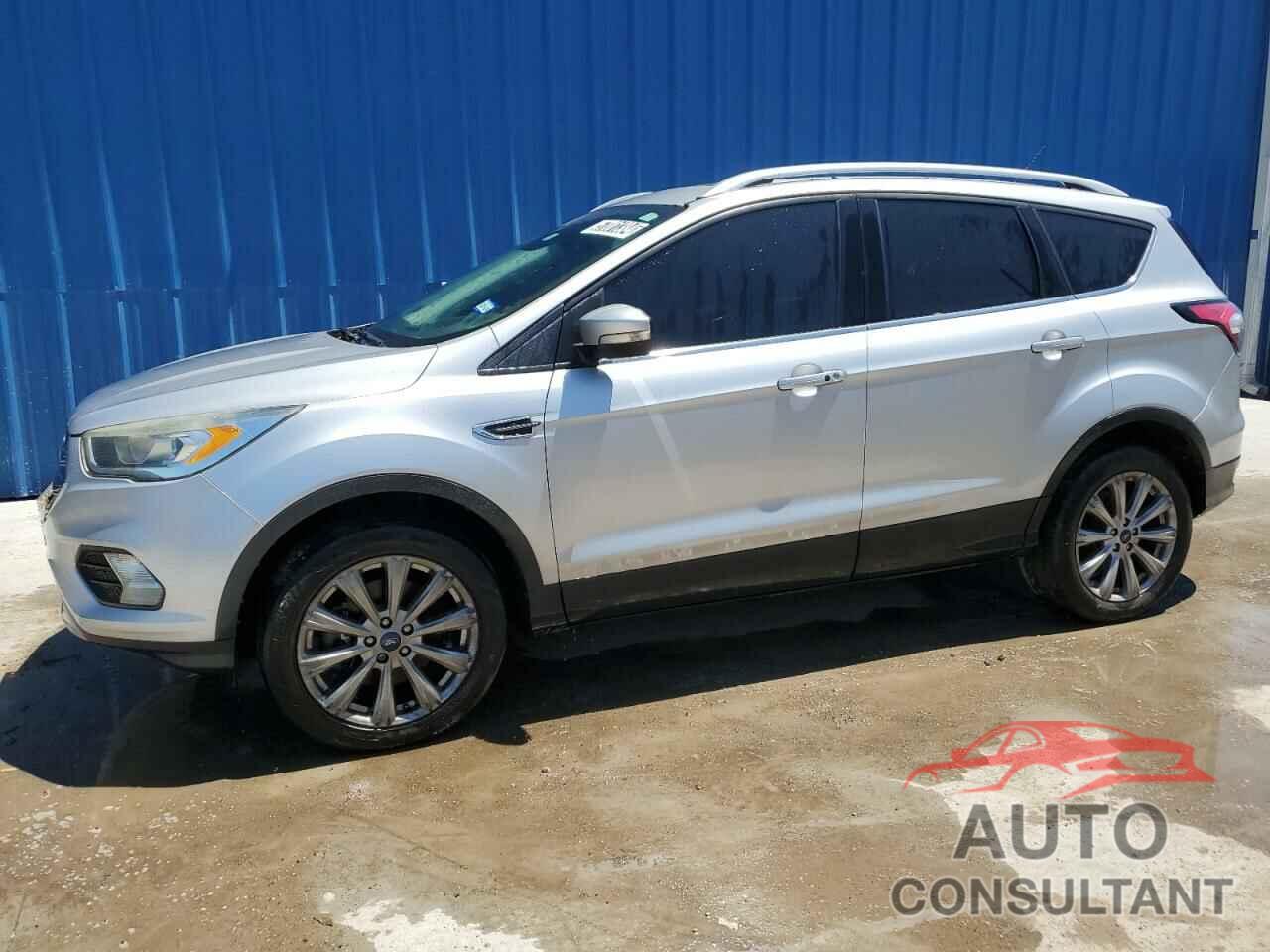 FORD ESCAPE 2017 - 1FMCU9J94HUE25109