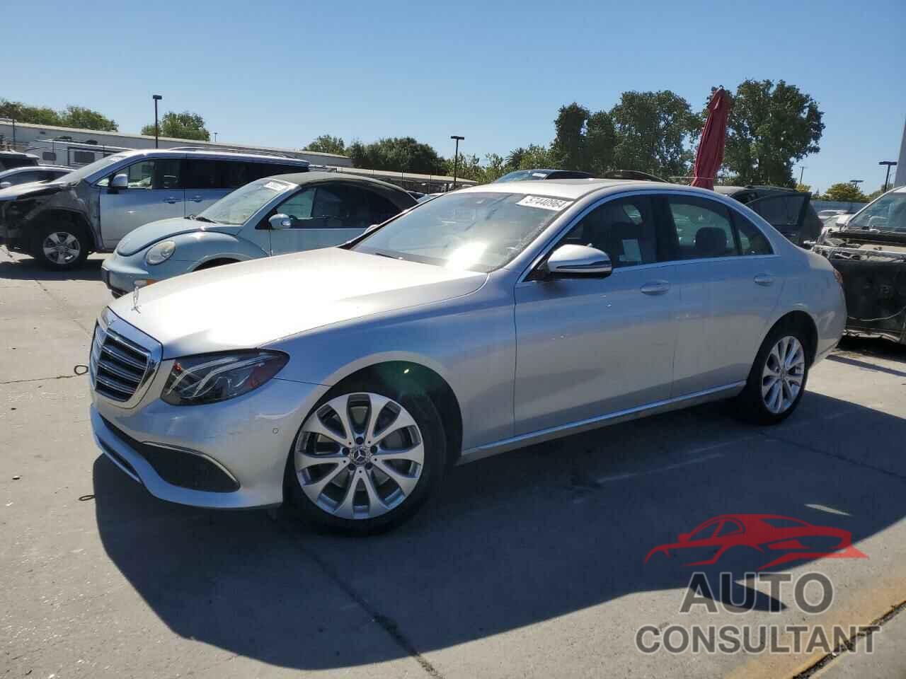 MERCEDES-BENZ E-CLASS 2017 - WDDZF4KB3HA273120
