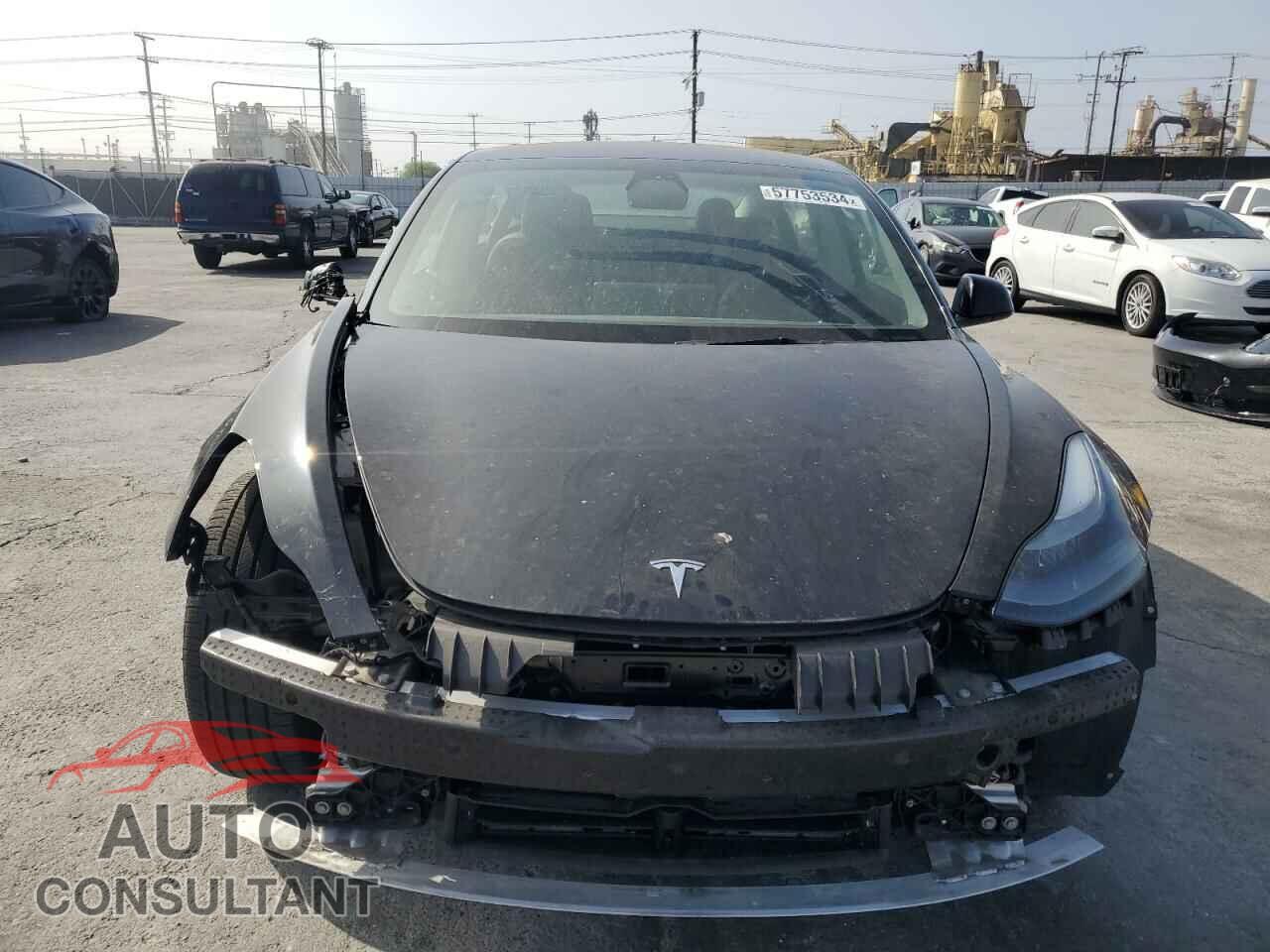TESLA MODEL 3 2022 - 5YJ3E1EA2NF132921