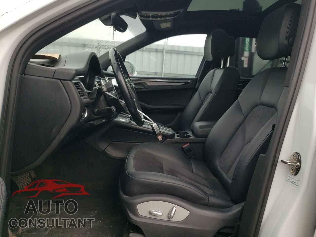 PORSCHE MACAN 2015 - WP1AB2A59FLB54426