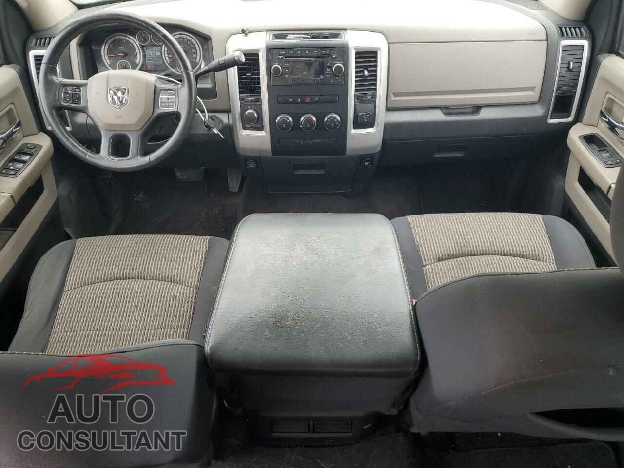 DODGE RAM 1500 2012 - 1C6RD7LT4CS134908