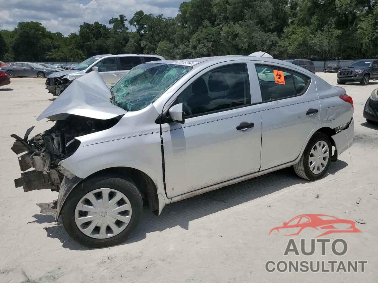 NISSAN VERSA 2018 - 3N1CN7AP9JL806879