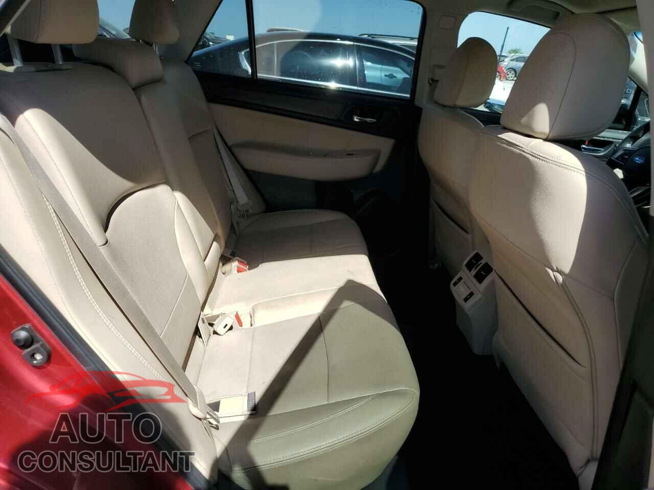 SUBARU OUTBACK 2018 - 4S4BSANC9J3241403