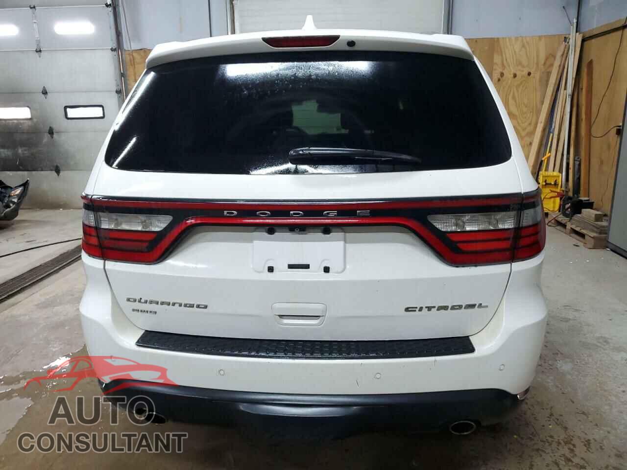 DODGE DURANGO 2015 - 1C4SDJET6FC770619