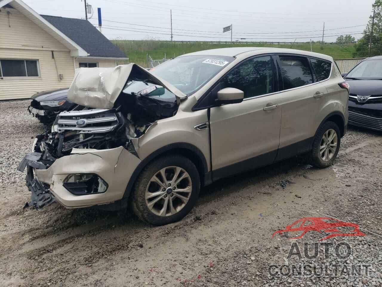 FORD ESCAPE 2017 - 1FMCU0GD4HUE45108