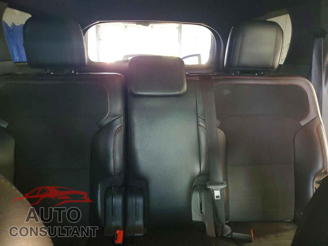 FORD EXPLORER 2018 - 1FM5K7D85JGB25766