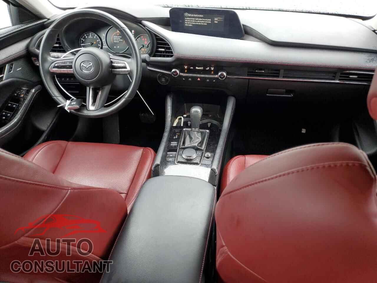 MAZDA 3 2023 - 3MZBPACM2PM372680