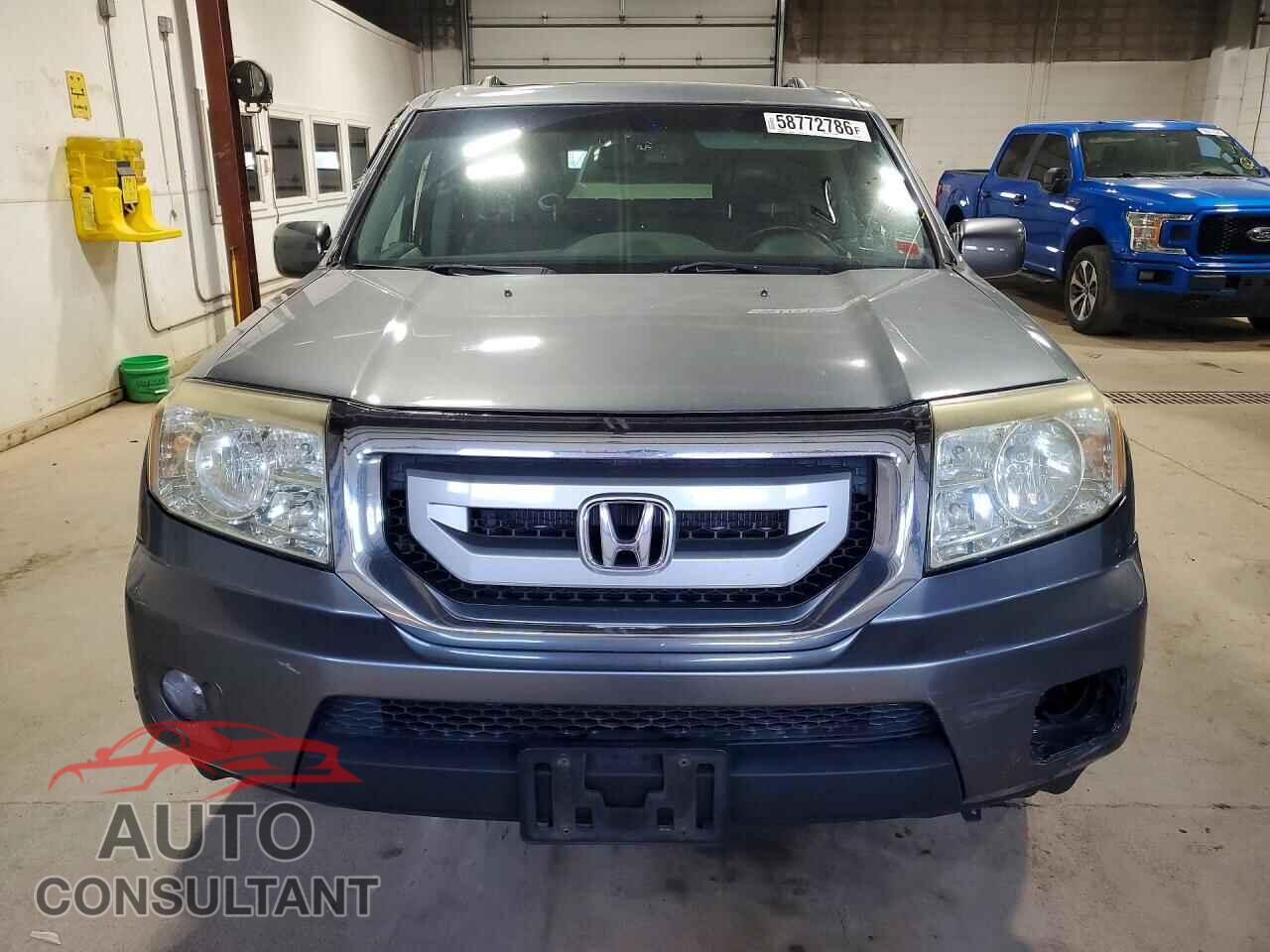 HONDA PILOT 2009 - 5FNYF48889B011619